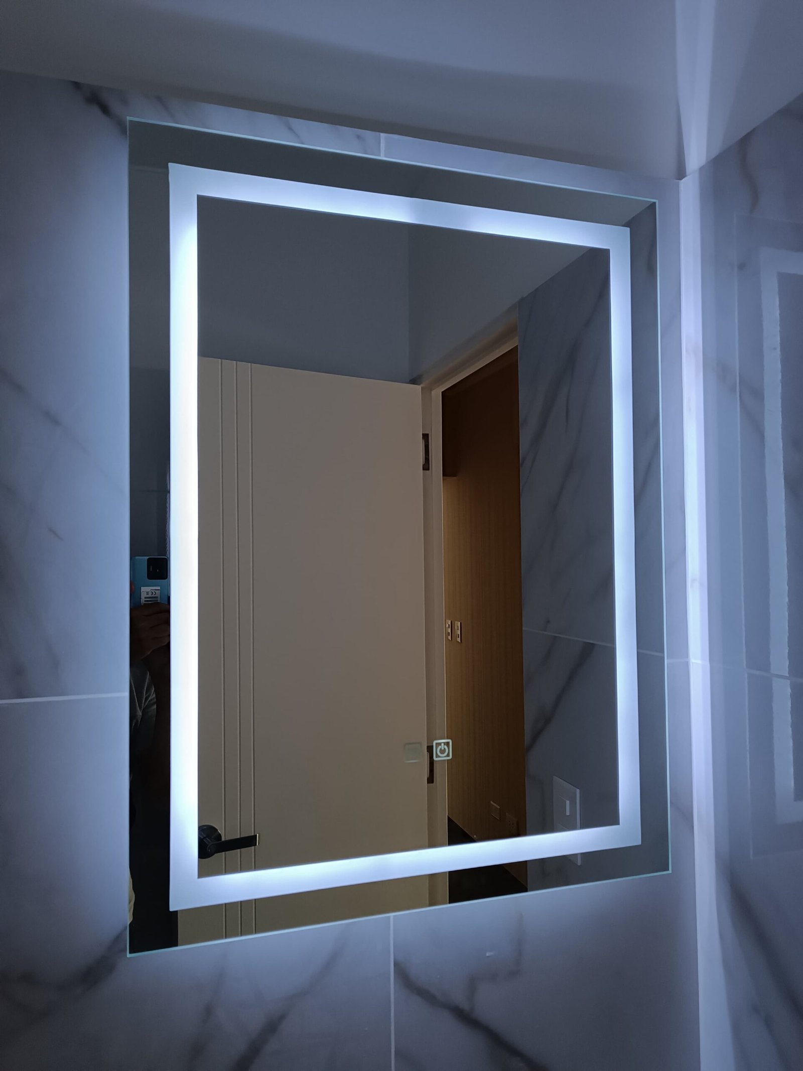 H-1016 / Rectángular esquinado luz interna / 60*80cm - Imagen 3